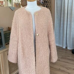 Elegant Peachy Pink Bouclé Coat - Massimo Dutti